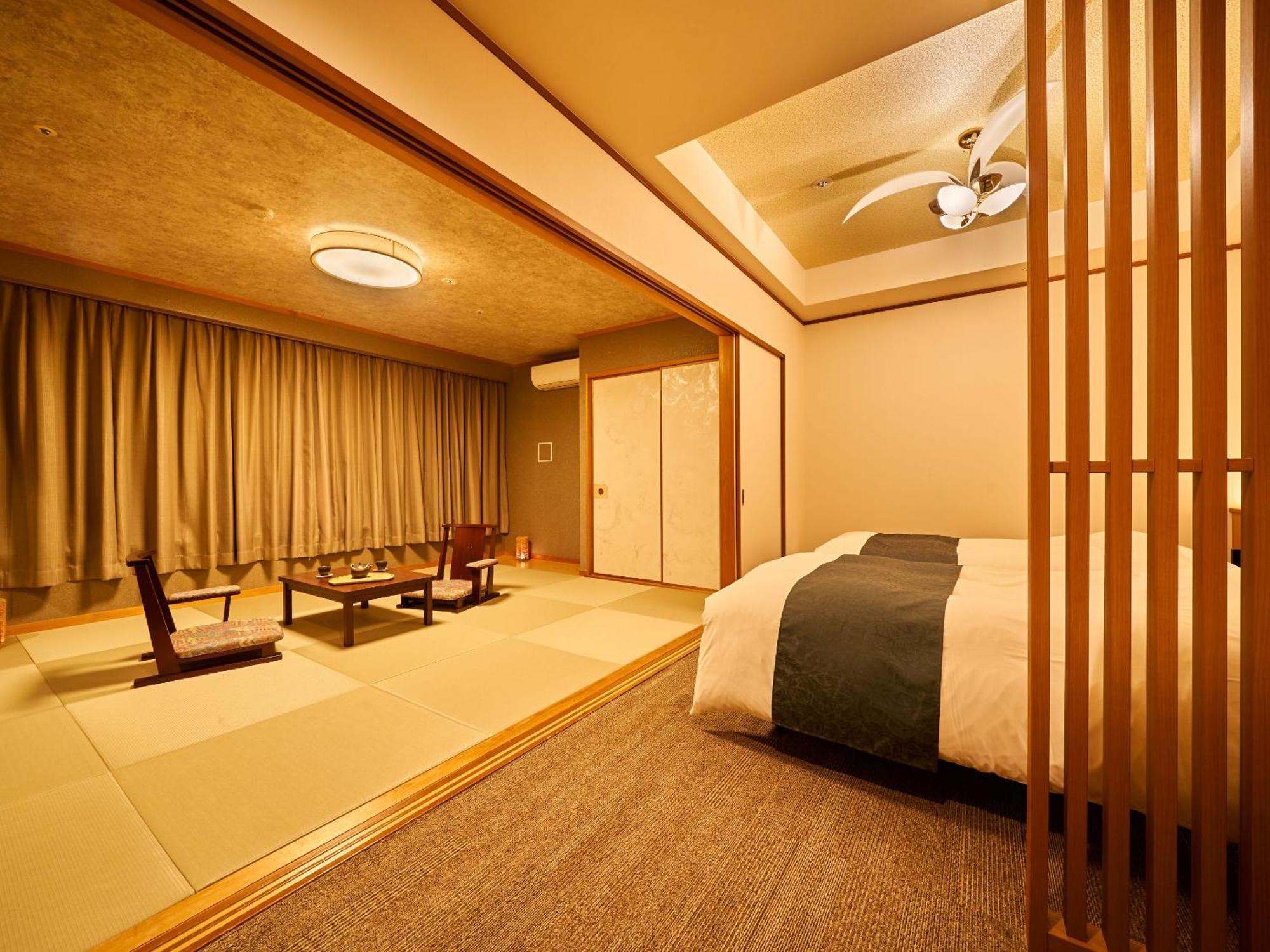 Ooedo Onsen Monogatari Premium Yoshinoya Irokuen Kaga (Ishikawa) Quarto foto
